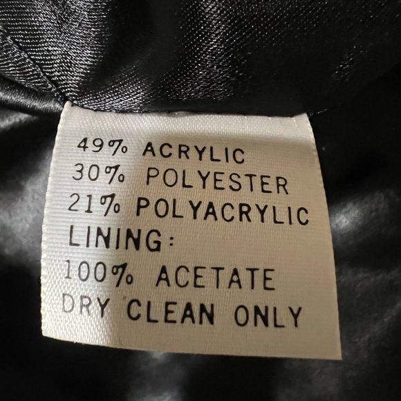 St. John Patchwork Full-Zipper Mandarin Collar Quilted Jacket with Pockets P - Picture 6 of 6